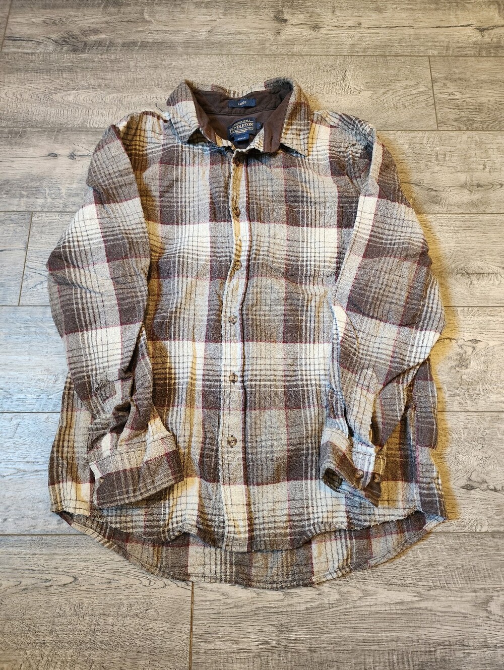 Pendleton Lodge Mens Virgin Wool Long-Sleeve Button-Up Shirt Size L Brown Plaid
